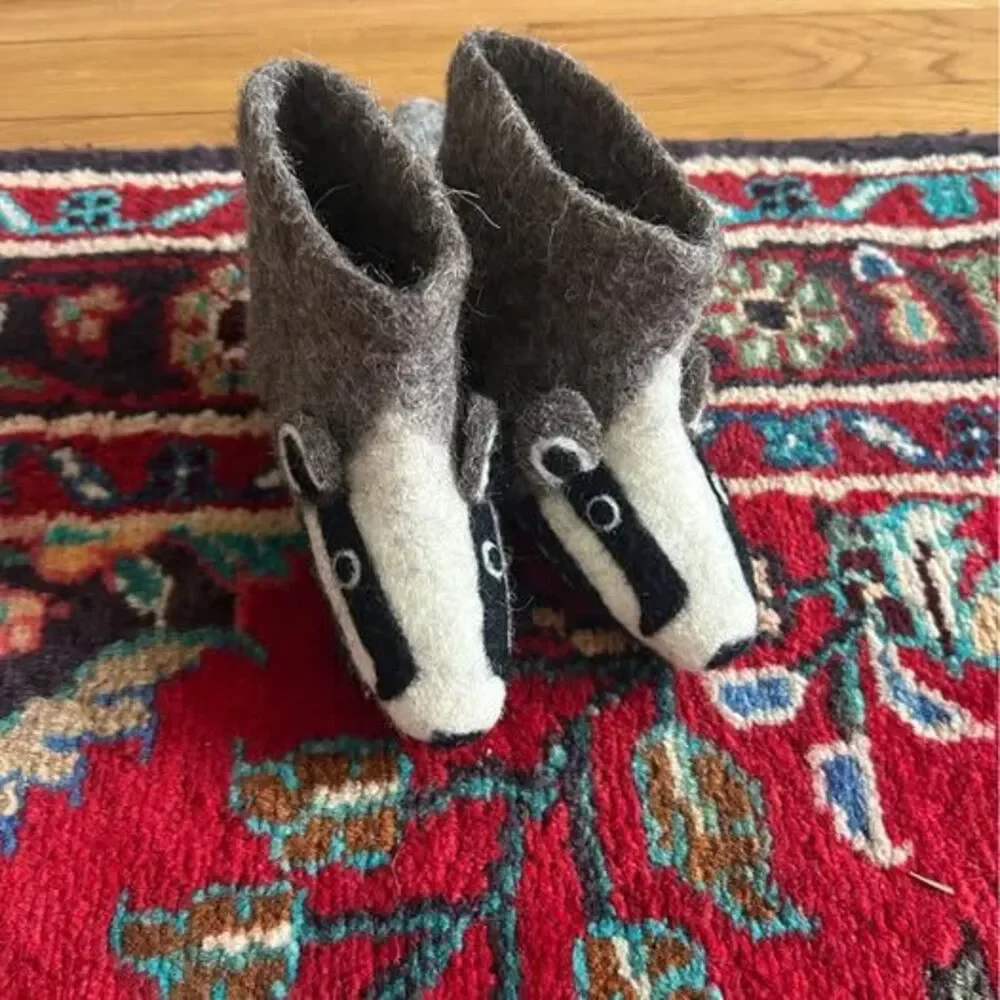 Billie Badger Wool Slippers